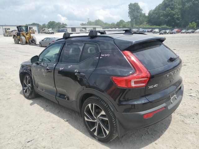 2021 Volvo XC40 T5 R-Design