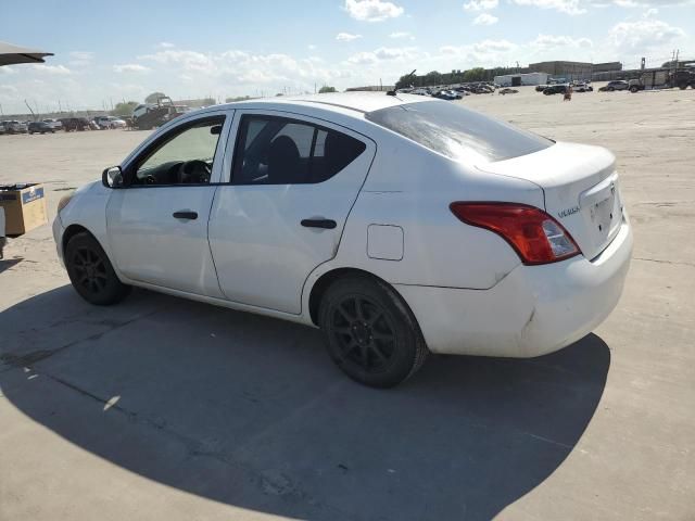 2014 Nissan Versa S