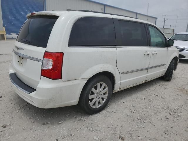 2013 Chrysler Town & Country Touring