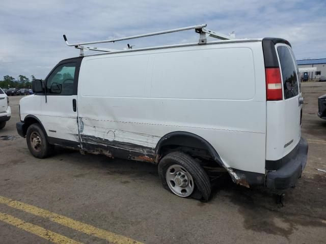 2005 Chevrolet Express G2500