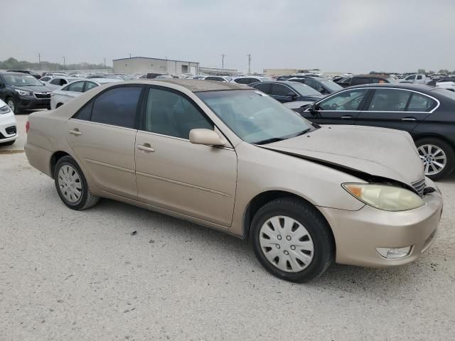 2005 Toyota Camry LE