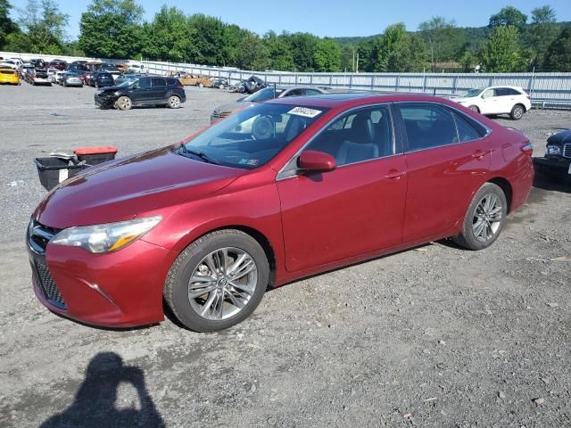 2015 Toyota Camry Hybrid