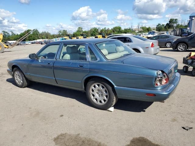 1999 Jaguar XJ8