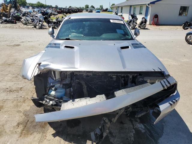 2014 Dodge Challenger SXT