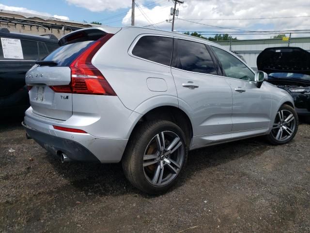 2021 Volvo XC60 T6 Momentum