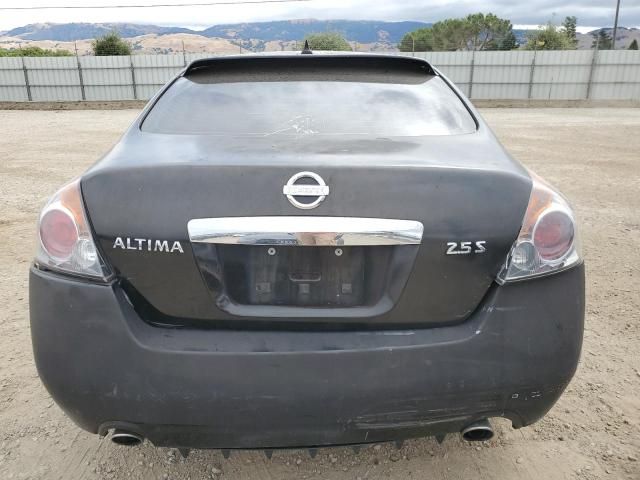 2010 Nissan Altima Base