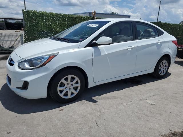 2013 Hyundai Accent GLS