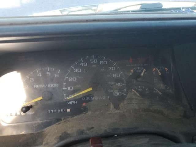 1999 Chevrolet Suburban K1500