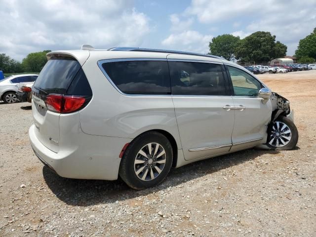 2020 Chrysler Pacifica Hybrid Limited