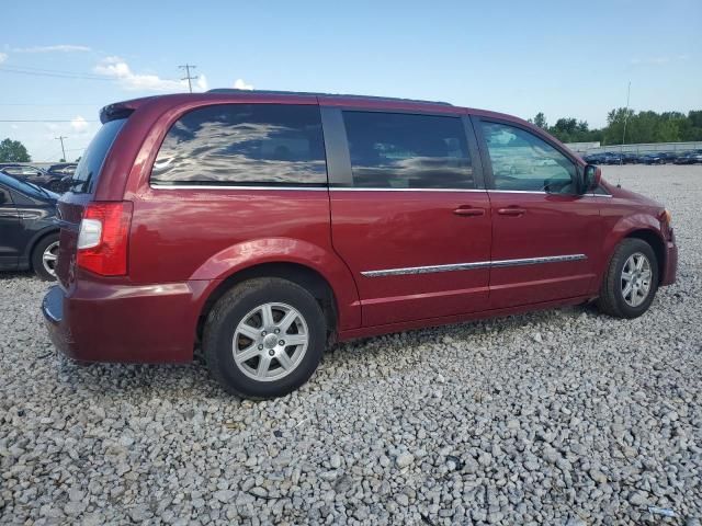 2011 Chrysler Town & Country Touring