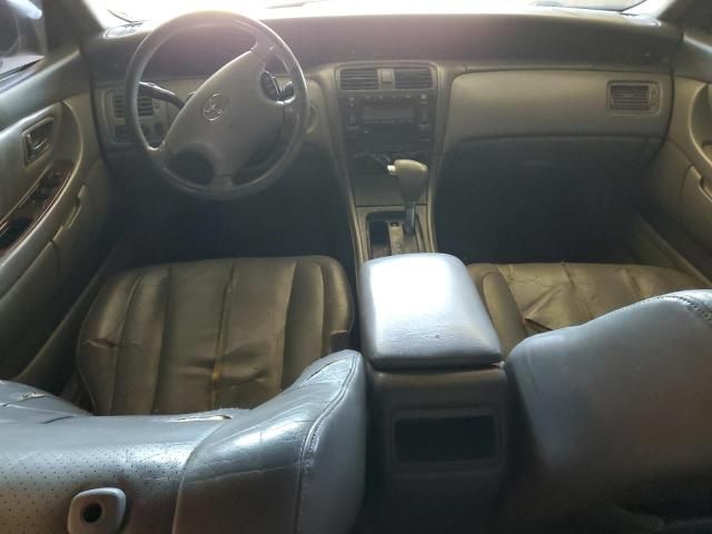 2004 Toyota Avalon XL