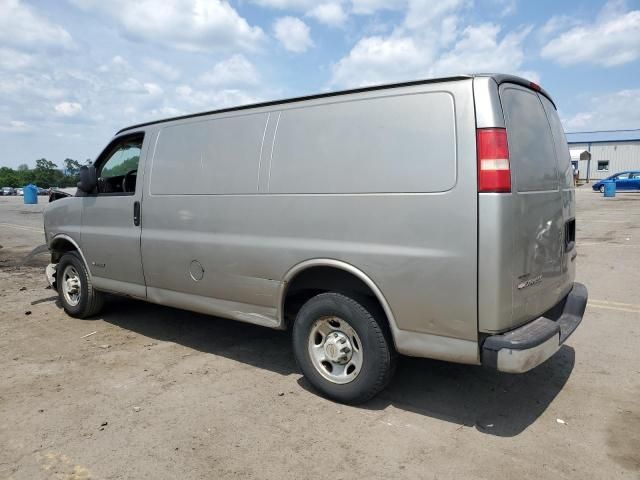 2004 Chevrolet Express G2500