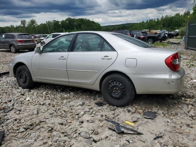 2004 Toyota Camry LE