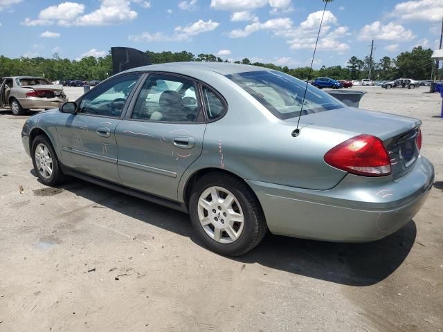 2006 Ford Taurus SE