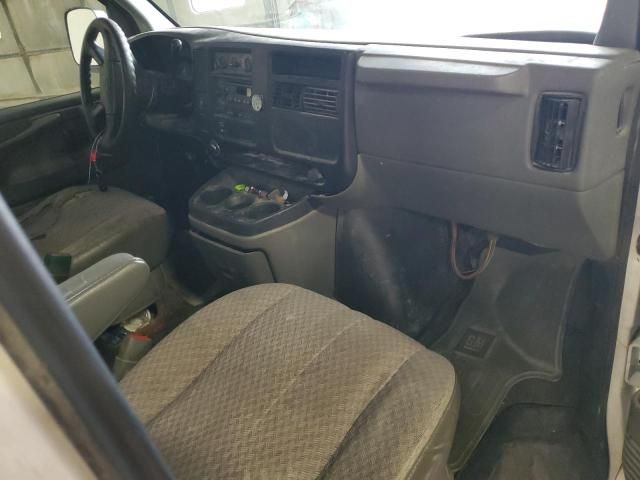 2004 Chevrolet Express G3500