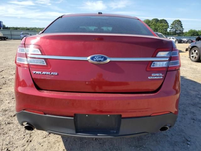 2014 Ford Taurus SEL