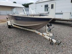 Salvage boats for sale at Avon, MN auction: 2000 Starcraft Boat With Trailer