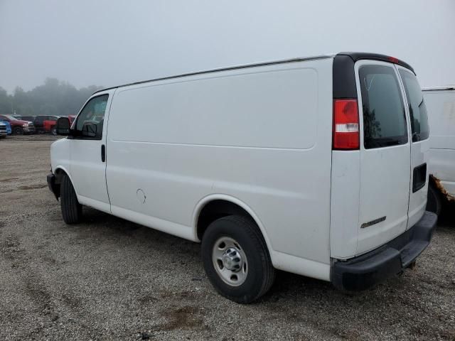 2017 Chevrolet Express G2500