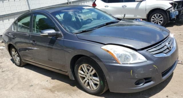 2010 Nissan Altima Base