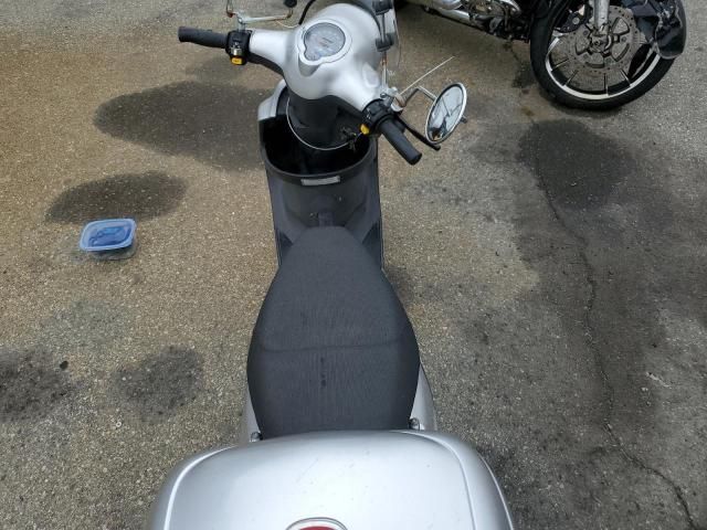 2012 Other 2012 Genuine Scooter CO. Buddy 170I