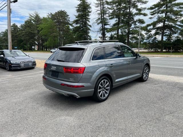 2017 Audi Q7 Premium Plus