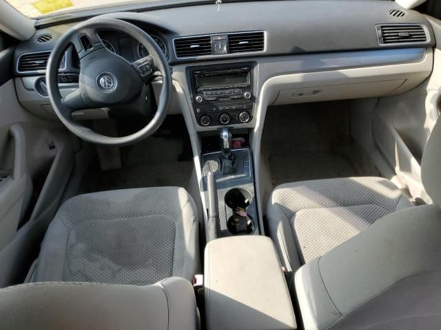 2013 Volkswagen Passat S