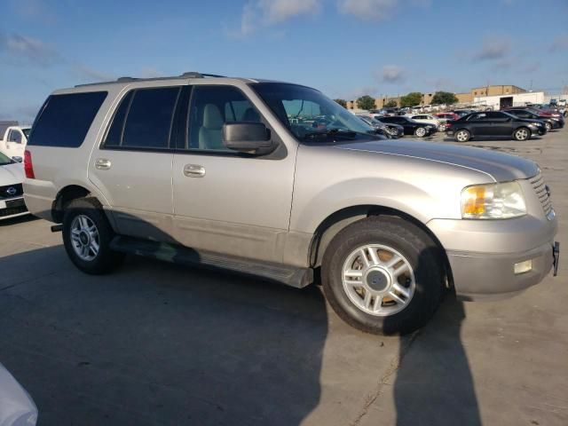 2003 Ford Expedition XLT