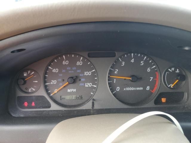 2000 Nissan Sentra Base