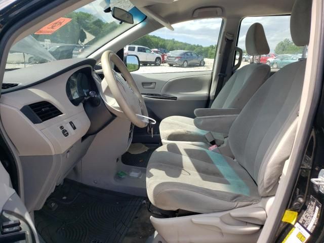 2012 Toyota Sienna