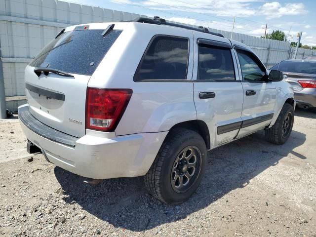 2005 Jeep Grand Cherokee Laredo