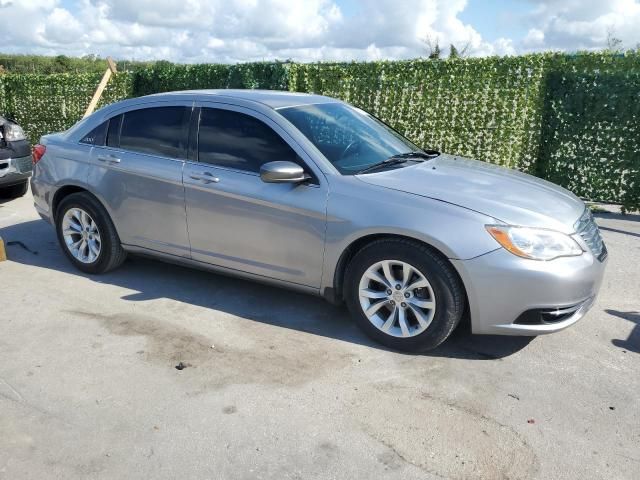 2014 Chrysler 200 Touring