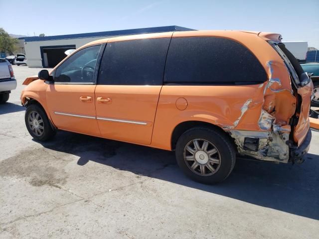 2006 Chrysler Town & Country Touring