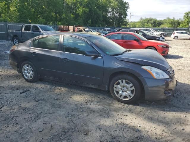 2010 Nissan Altima Base