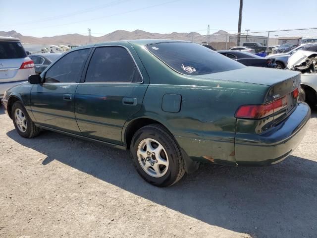 1999 Toyota Camry LE