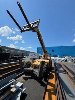 Salvage trucks for sale at Homestead, FL auction: 1998 Skyt RAK TT10054