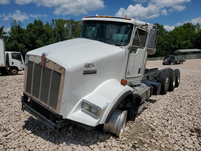 2014 Kenworth Construction T800