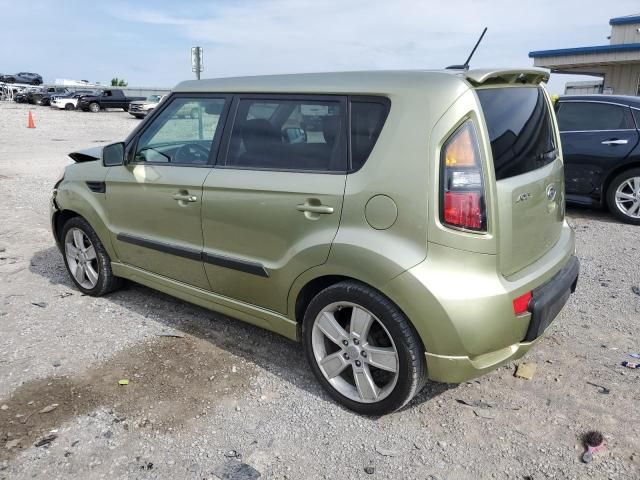 2011 KIA Soul +