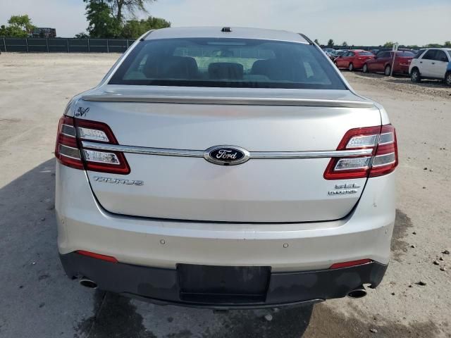 2015 Ford Taurus SEL