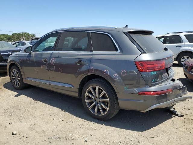 2018 Audi Q7 Premium Plus