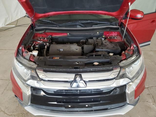 2016 Mitsubishi Outlander SE