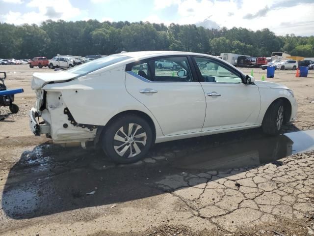 2019 Nissan Altima S