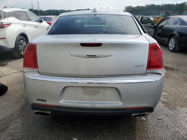 2019 Chrysler 300 Touring