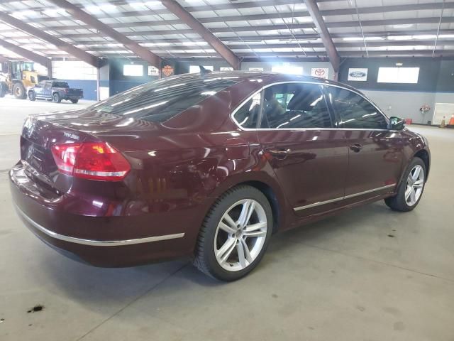 2013 Volkswagen Passat SEL