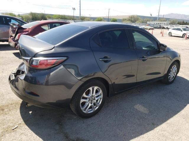 2017 Toyota Yaris IA