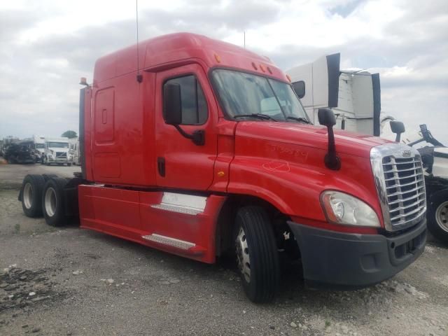 2013 Freightliner Cascadia 125