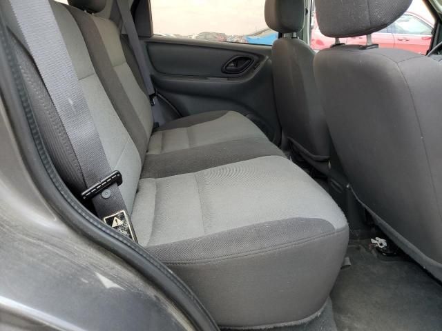 2003 Ford Escape XLS