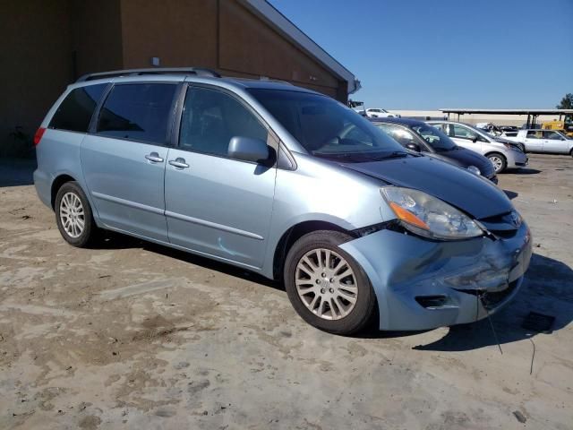 2009 Toyota Sienna XLE