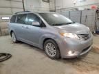 2015 Toyota Sienna XLE