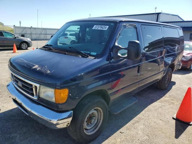 2005 Ford Econoline E350 Super Duty Wagon