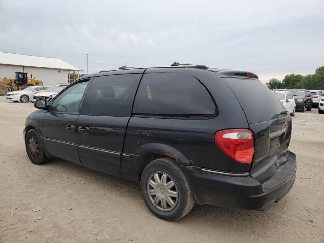 2005 Chrysler Town & Country Limited